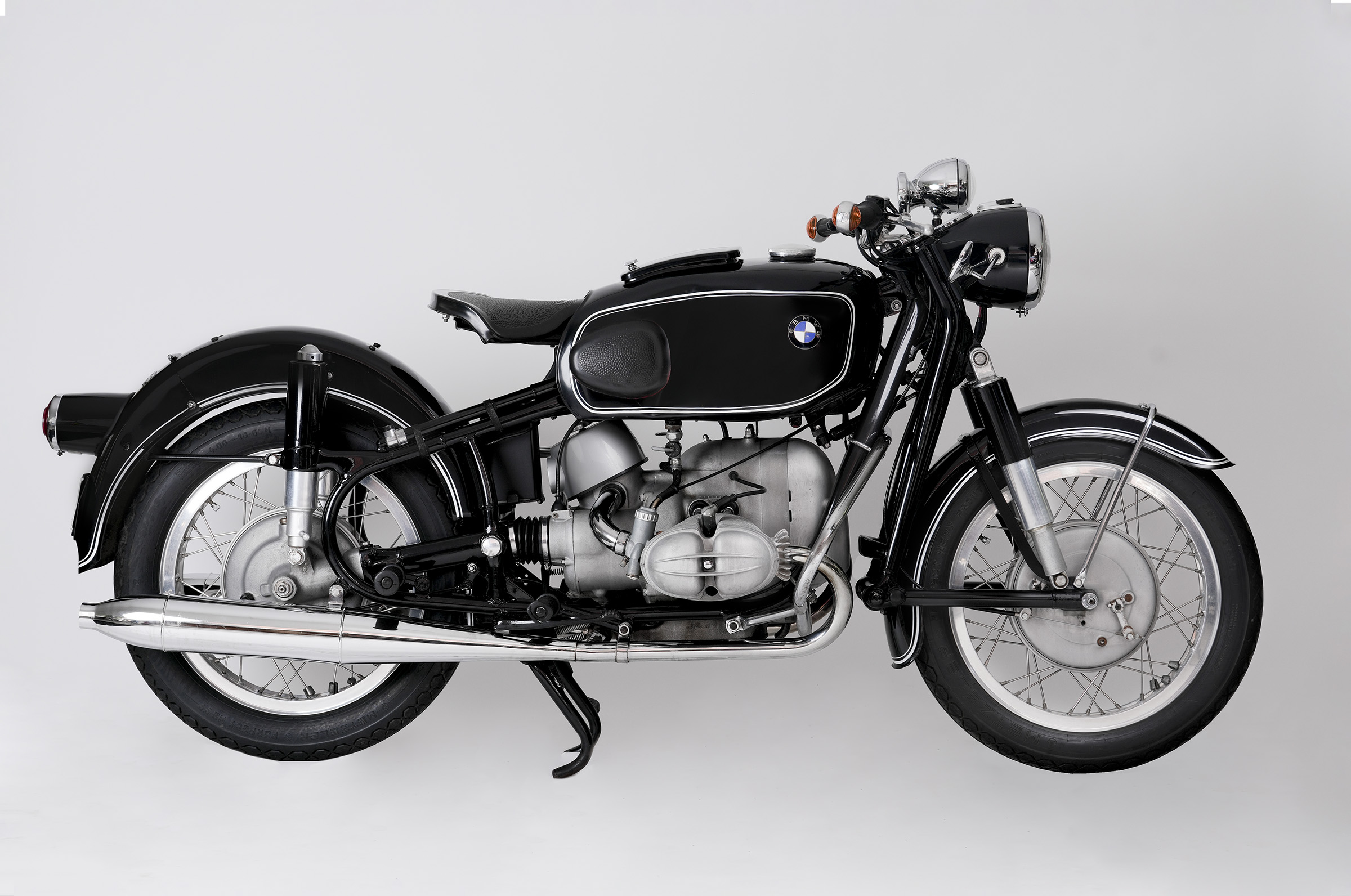 1969 BMW R692S