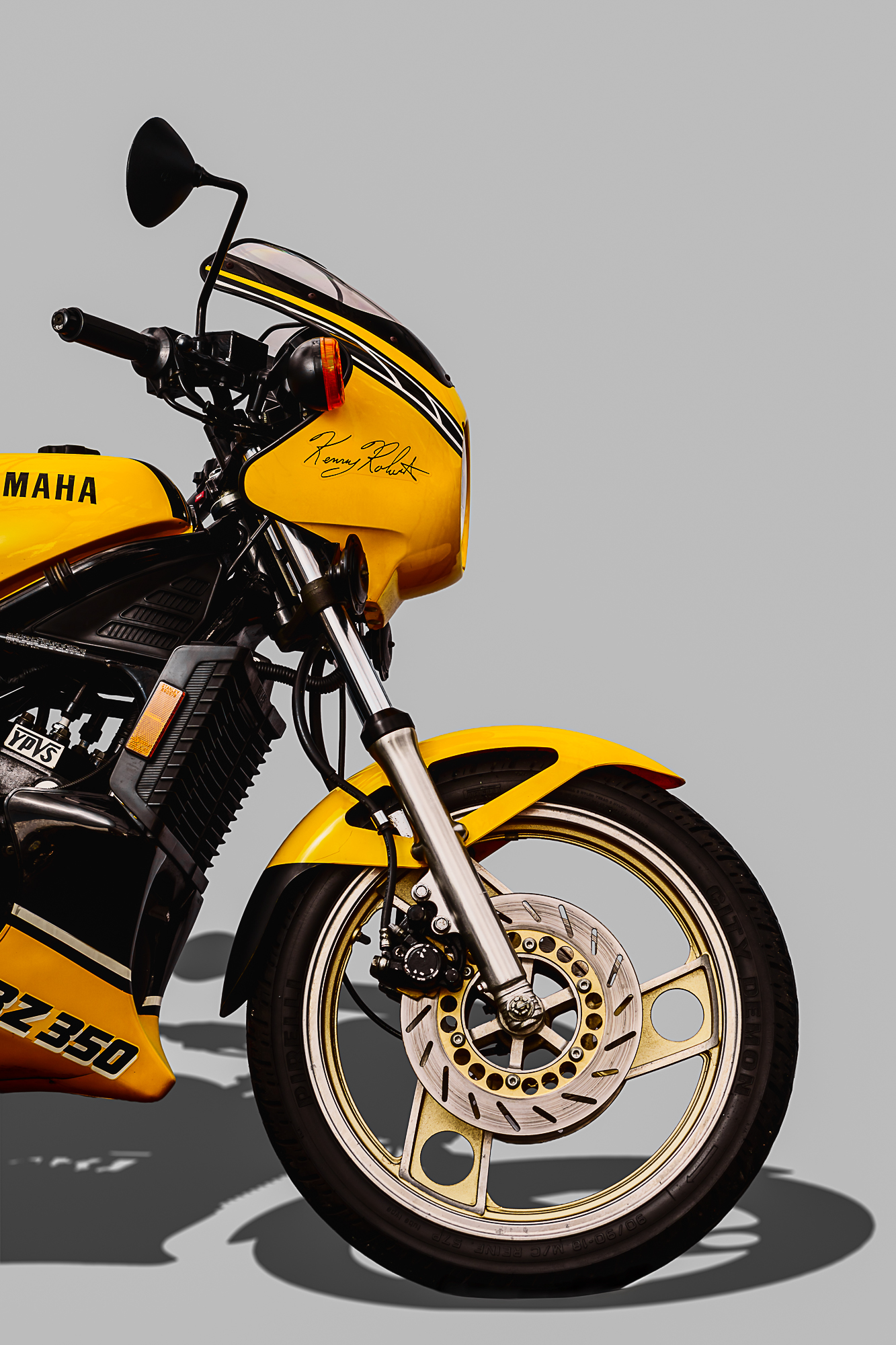 01 YAMAHA RZ350 1984_JUAN