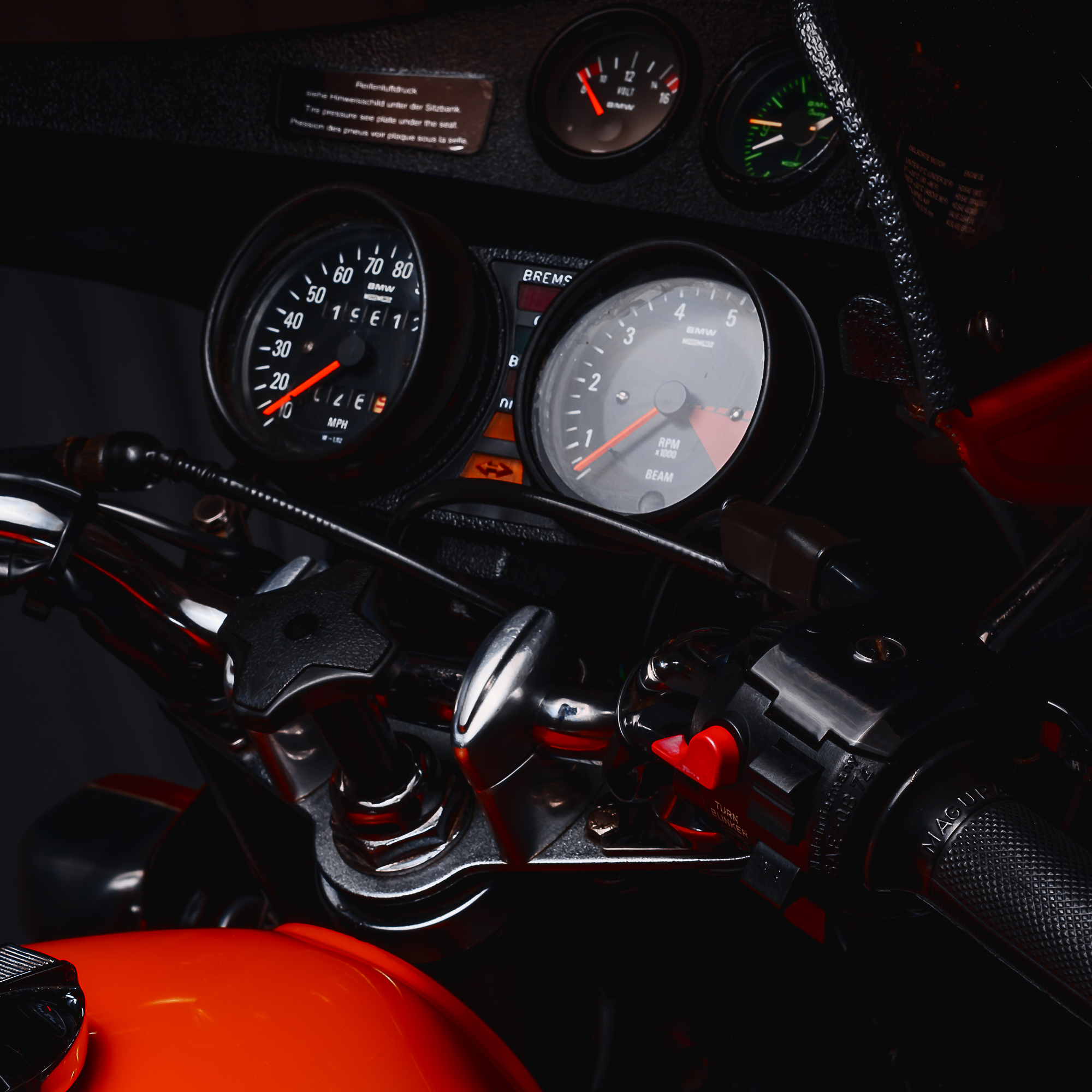 06 BMW R90S 1975_mau