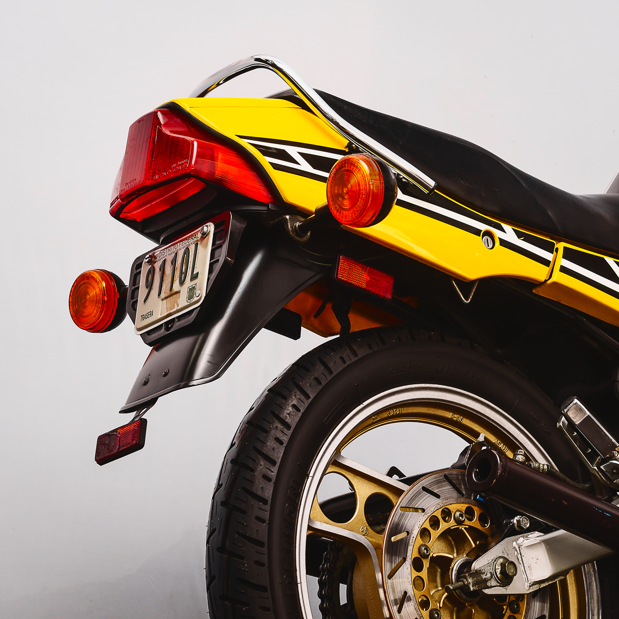 07 YAMAHA RZ350 1984_JUAN