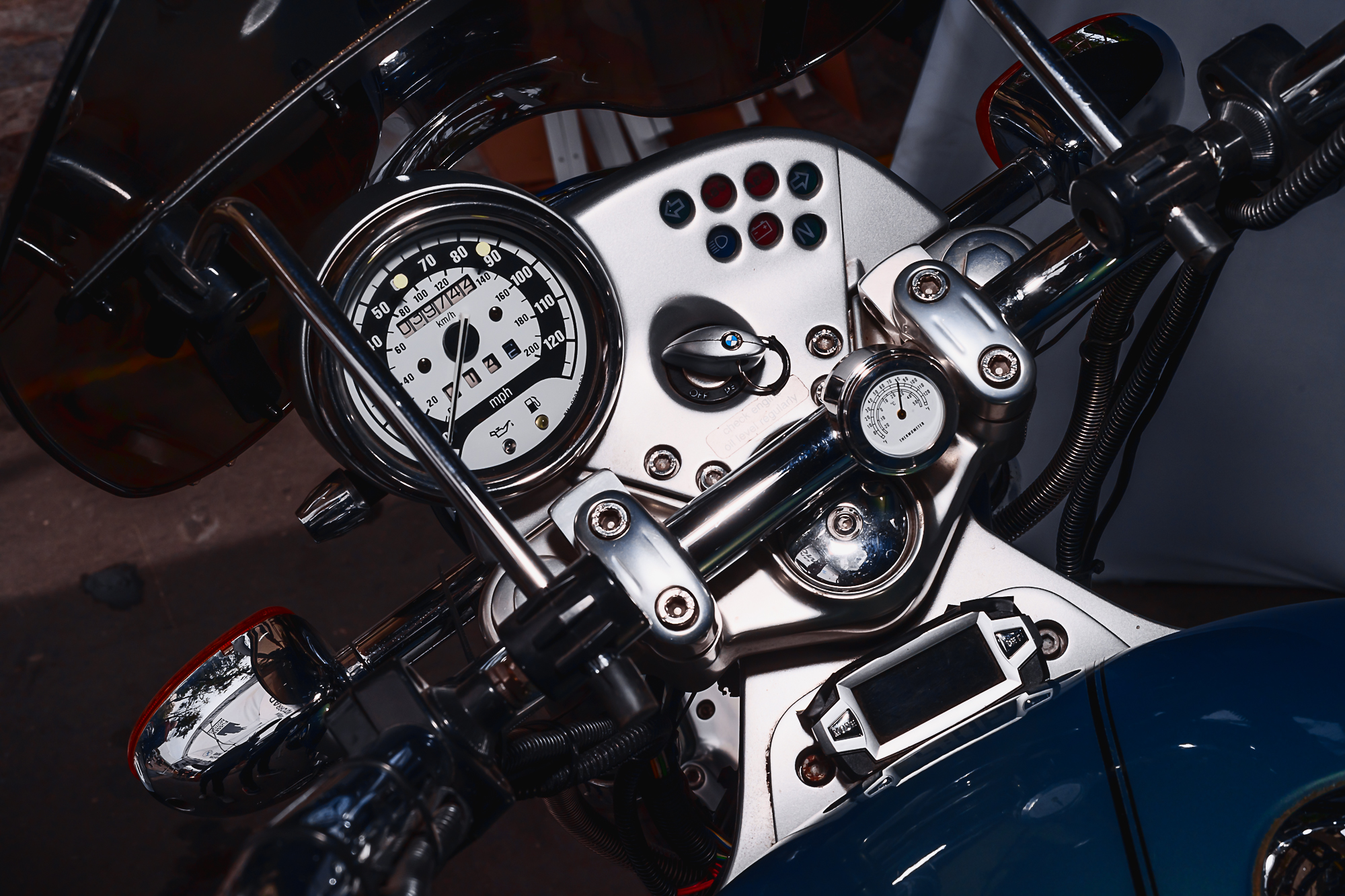 03 BMW R1200C 1981_HECTOROVICH