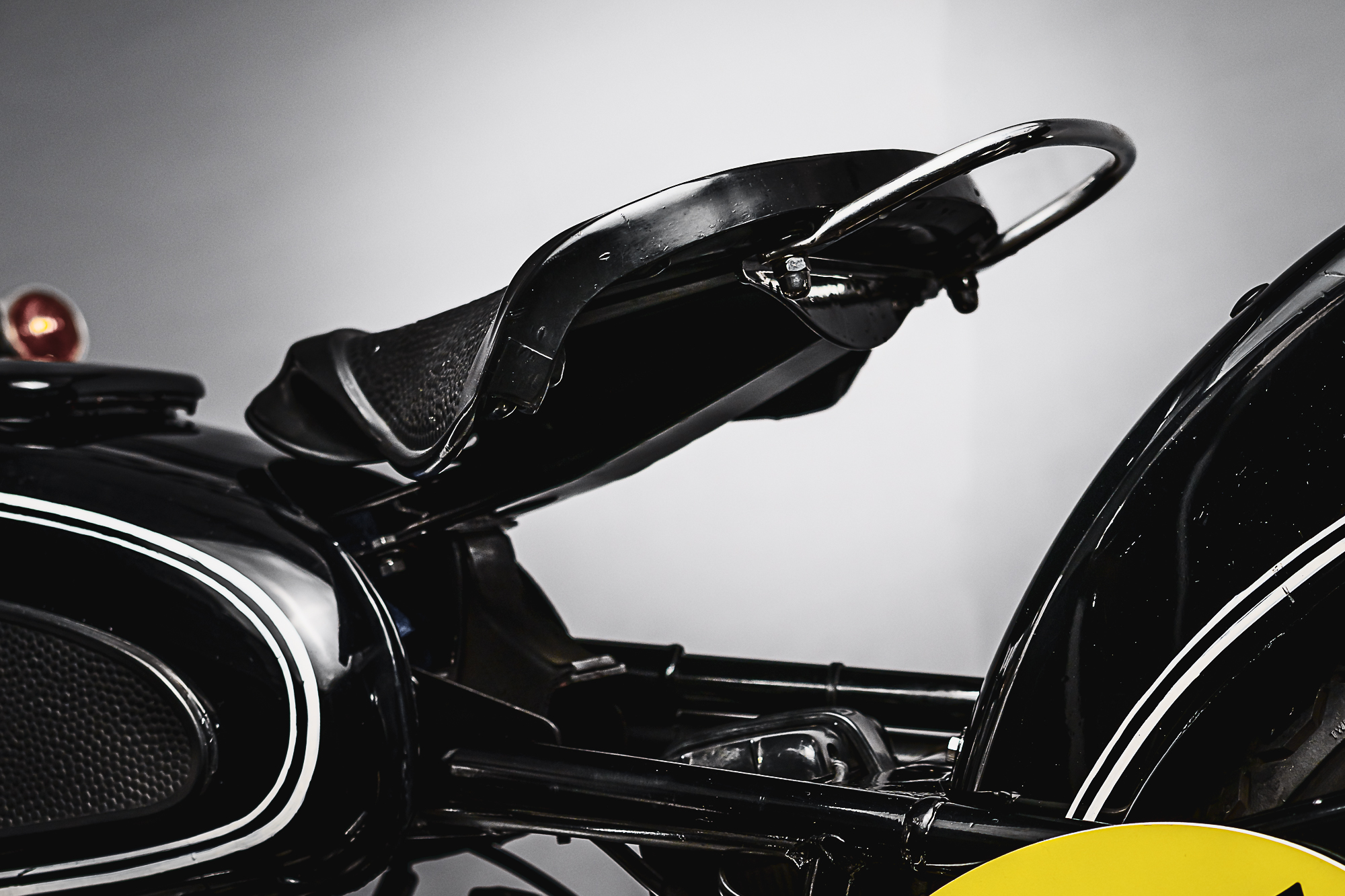 03 BMW R69 1955_suizo