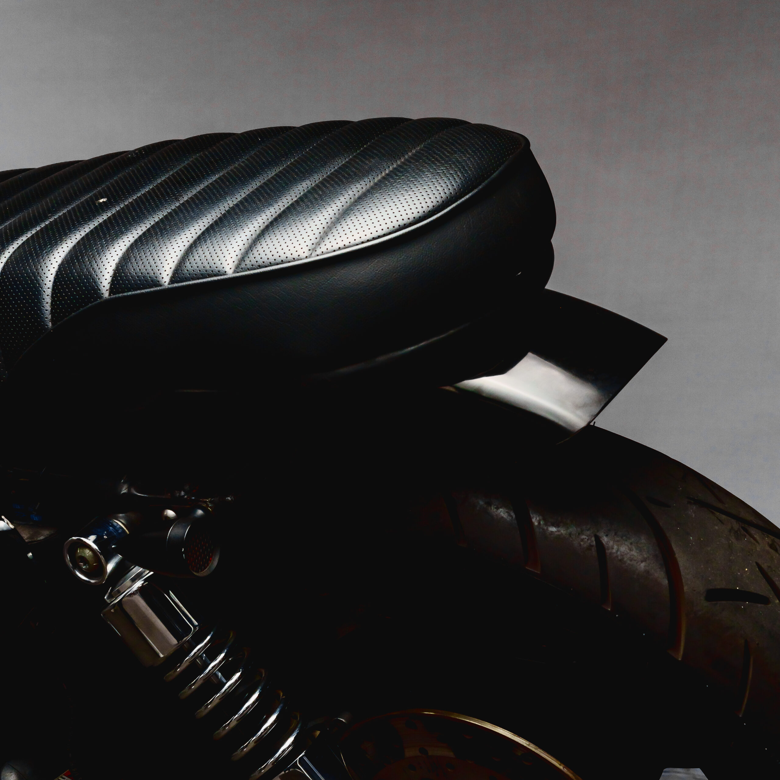 05 HD 1100 CUSTOM 2024_tato