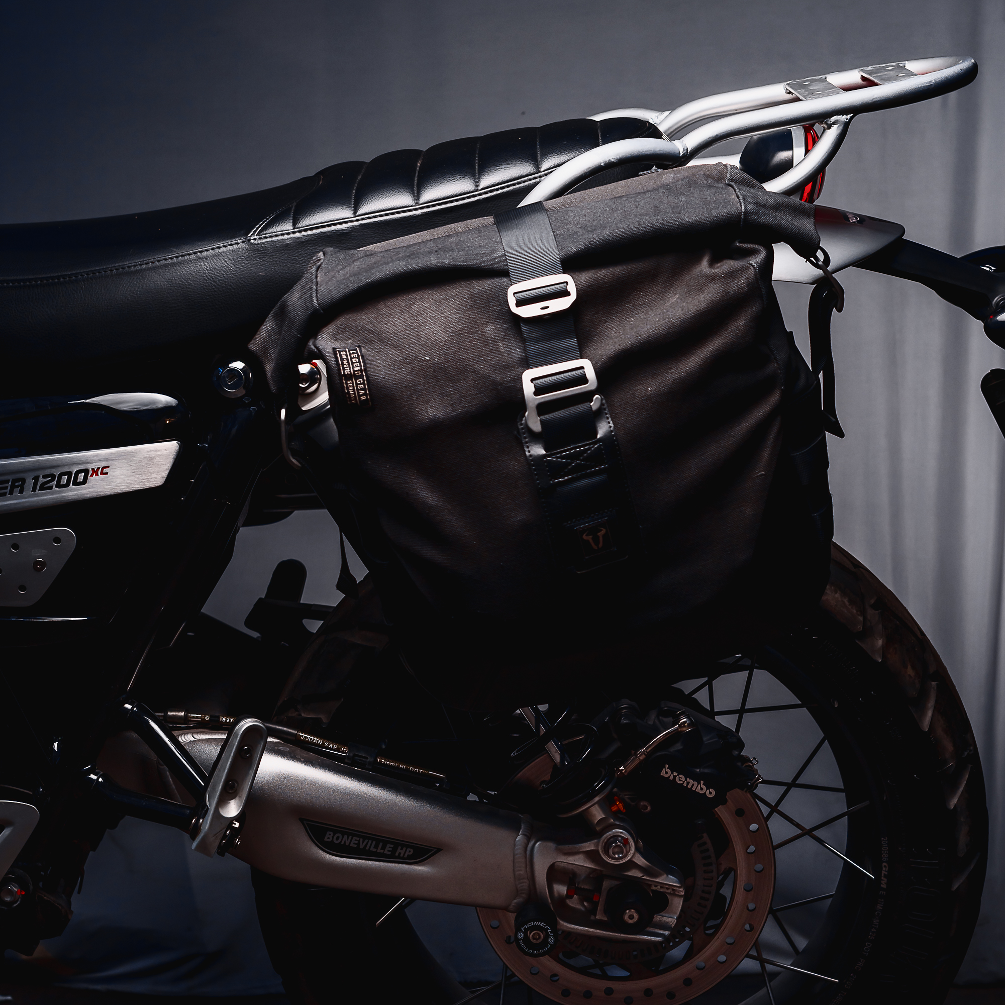 07 TRIUMPH THRUXTONE 2020_robga